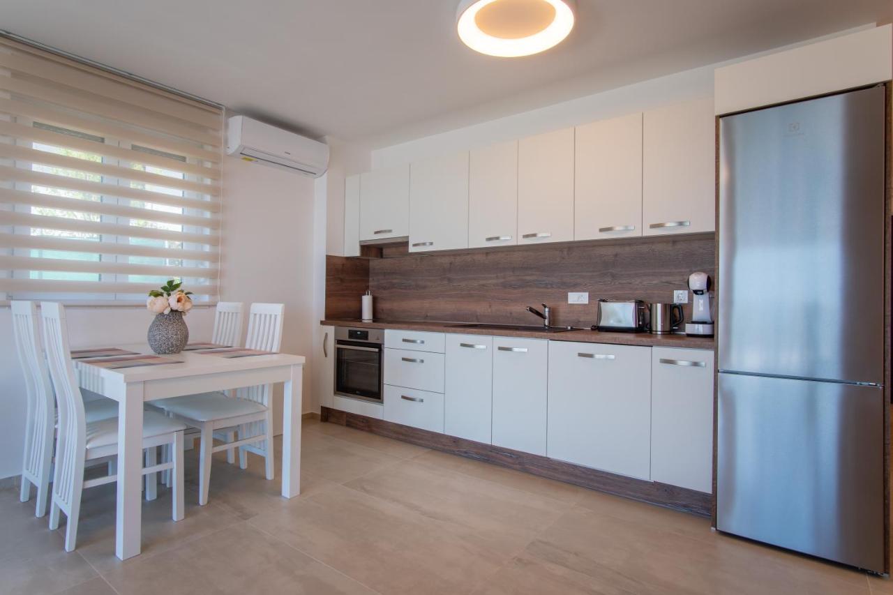 Apartments Mandre II Extérieur photo